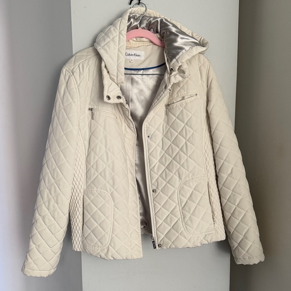 Calvin Klein Jackets & Blazers - Calvin Klein Quilted Cream Hooded Puffer Jacket